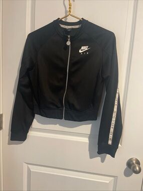 Nike Air Women's Black Zip-Front Jacket XS 2 front pockets